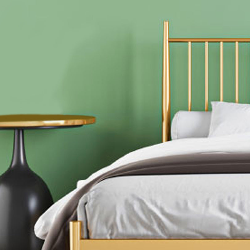 Metal Slat Bed Low Profile Luxurious Bed Frame with Headboard