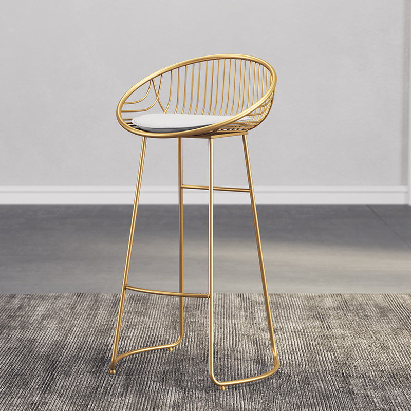 Scandinavian Upholstered Bar Stools for Home Bucket Stools with Metal Base