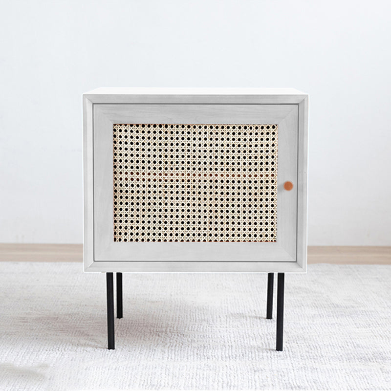 Pine and Rattan Bed Nightstand Contemporary Bedside Cabinet with 1 Door