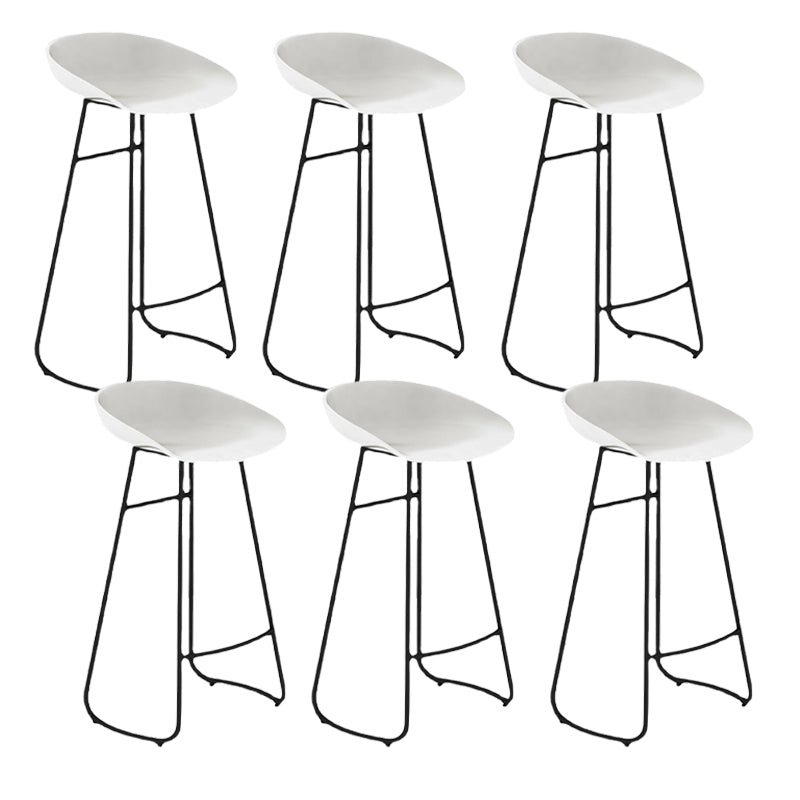 Modern Armless Backrest Counter Stool Iron Bar Stool with Acrylic Seat and Pedal for Cafe