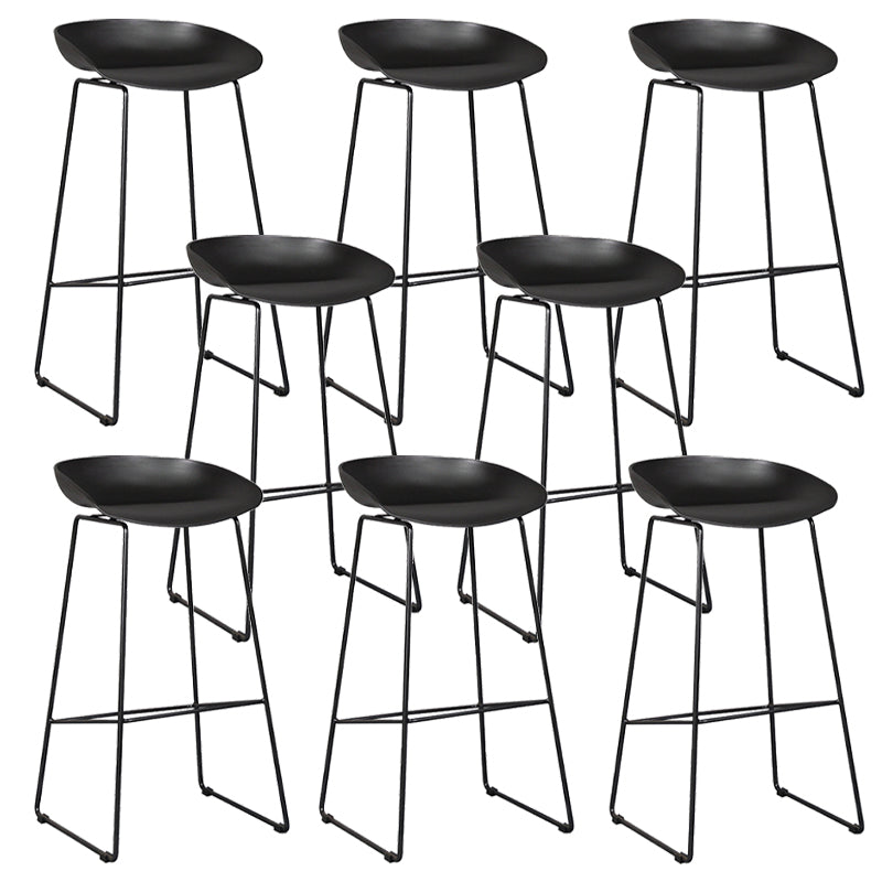 Scandinavian Plastic Bar Stools Footrest Indoor Counter Stool with Metal Legs