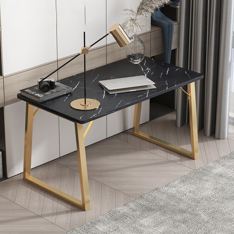 Manufactured Wood Office Desk Rectangular Matte Finish Writing Desk for Home and Office