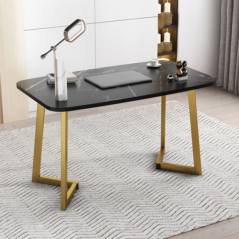 Manufactured Wood Office Desk Rectangular Matte Finish Writing Desk for Home and Office