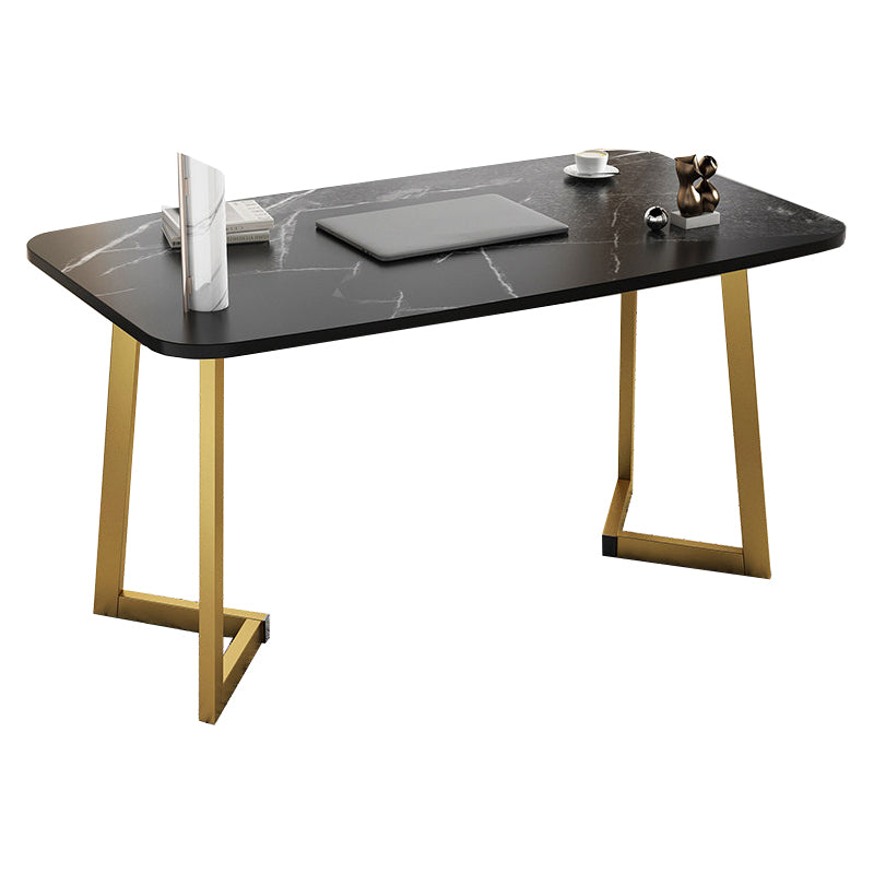 Manufactured Wood Office Desk Rectangular Matte Finish Writing Desk for Home and Office