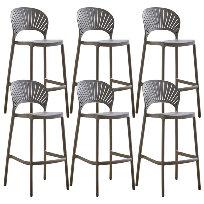 Contemporary Plastic Barstool Plastic Low Back Counter Stool in Matte Finish for Indoor