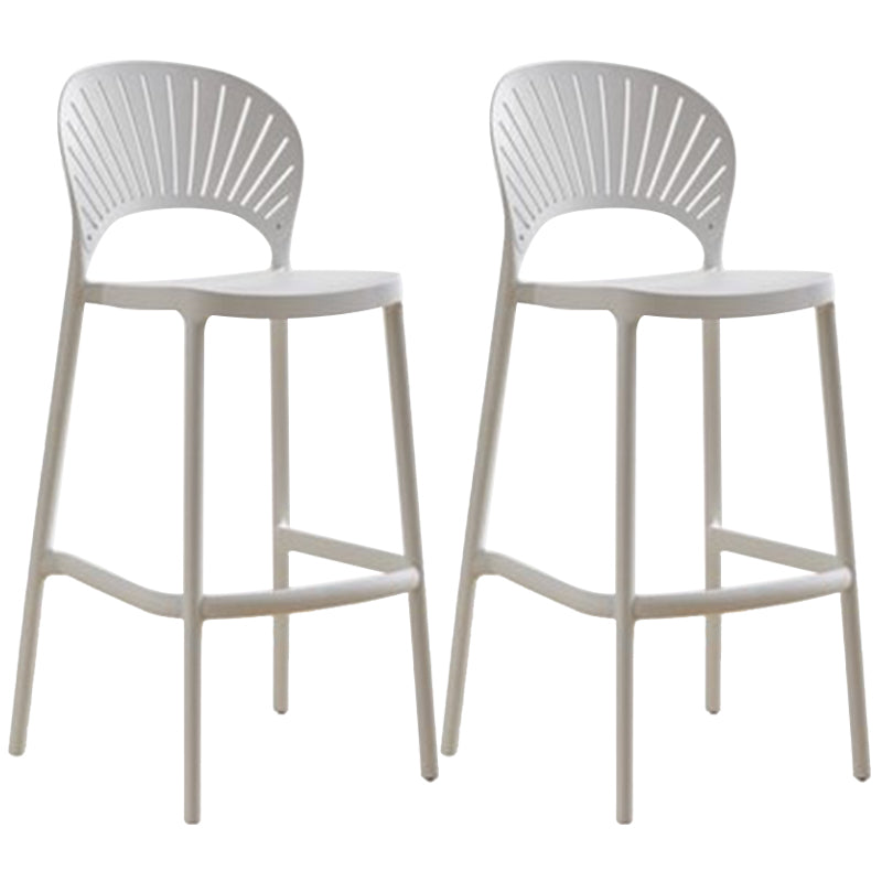 Contemporary Plastic Barstool Plastic Low Back Counter Stool in Matte Finish for Indoor