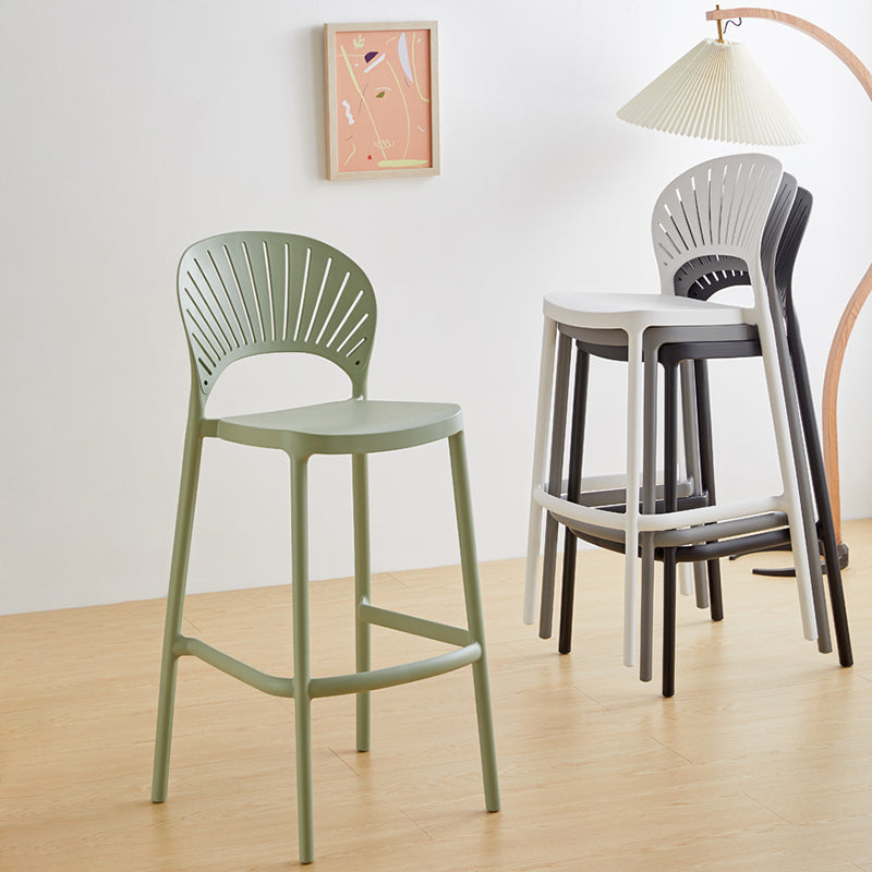 Contemporary Plastic Barstool Plastic Low Back Counter Stool in Matte Finish for Indoor