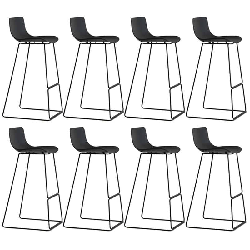 Scandinavian Low Back Counter Stool Plastic Armless Counter Chair