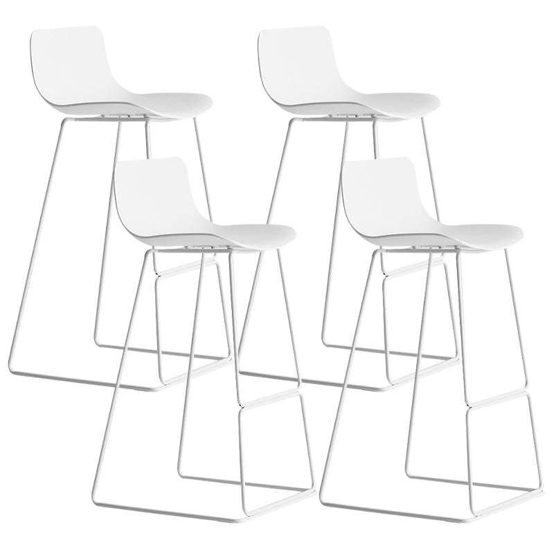 Scandinavian Low Back Counter Stool Plastic Armless Counter Chair