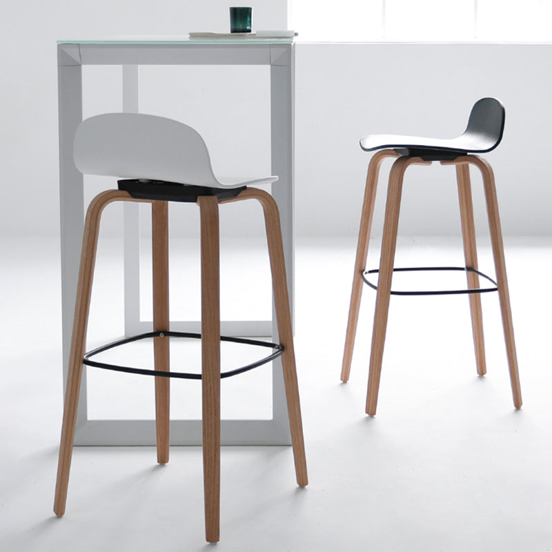 Plastic Low Back Bar Stools Scandinavian Beech Wood Base Barstool