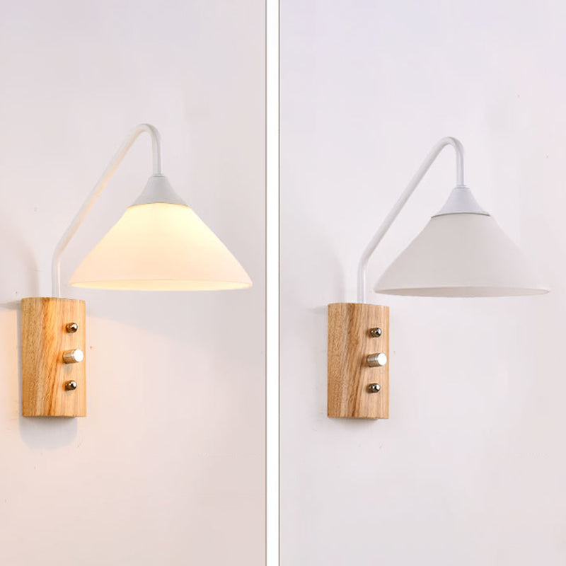Single Contemporary Polished Finish Wall Mounted Sconce Metallic Wall Light