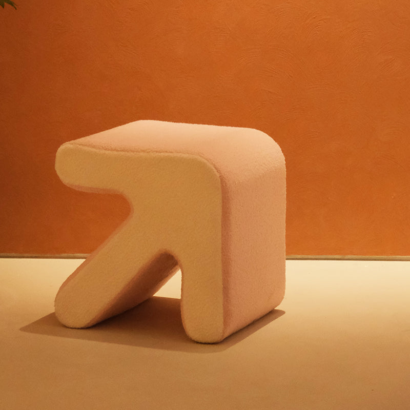 Contemporary Contrast Color Pouf Chair Velvet Arrow Shape Tear Resistant Chair Ottoman