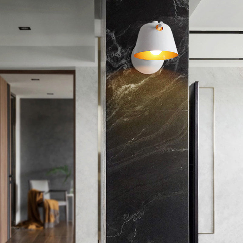 Modern Unique Shape Wall Sconce Lights Metal 1 Light Wall Light for Living Room