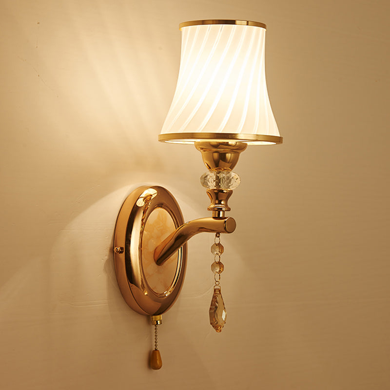 Geometric Shade Multi Lights Glass Wall Lighting Modern Style Wall Mounted Lighting in Gold