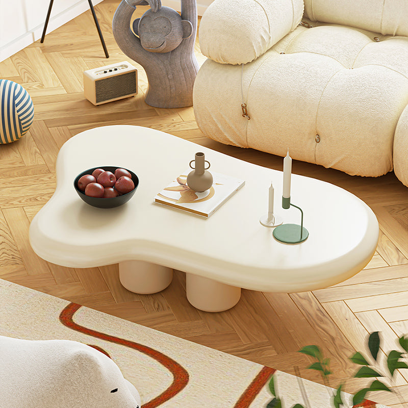 Scandinavian Wooden Cocktail Table Free form 3 Legs Coffee Cocktail Table for Bedroom