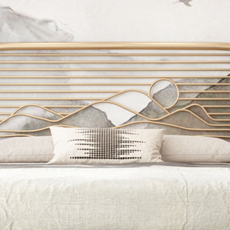 Open-Frame Bed with Iron Rectangle Headboard and Metal Legs Bed