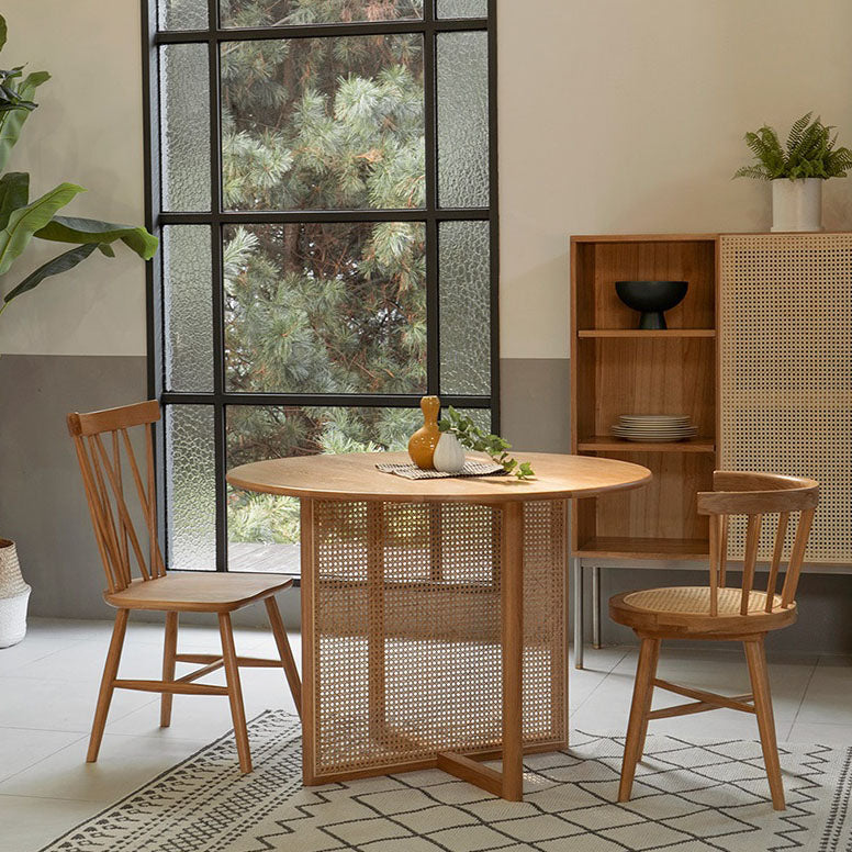 Contemporary Solid Wood Dinner Table Round Wood Base Dining Table