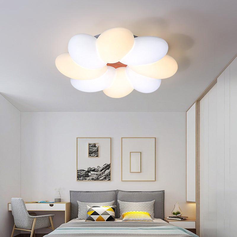 Floral Metal Ceiling Lighting Minimalist Style LED Ceiling Lamp
