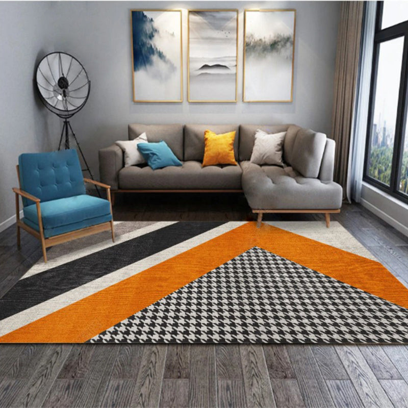 Luxury Graphic Pattern Rug Polyester Carpet Pet Friendly Area Rug for Home Decoration
