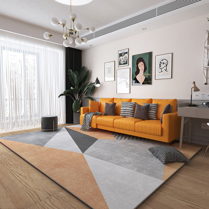 Luxury Graphic Pattern Rug Polyester Carpet Pet Friendly Area Rug for Home Decoration