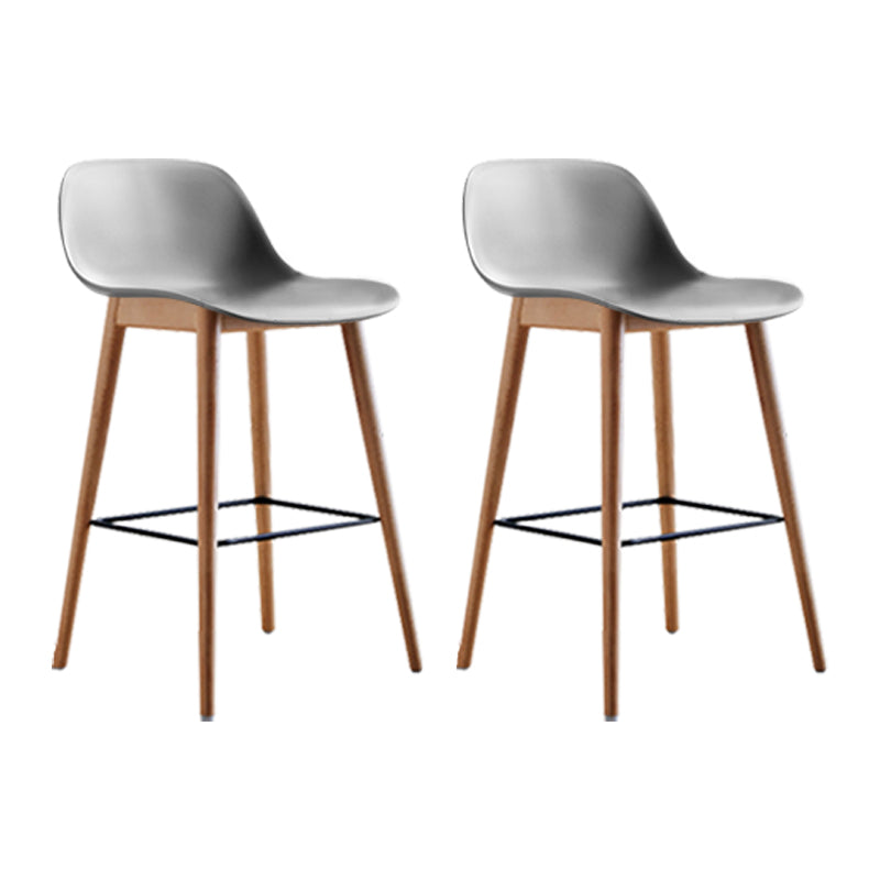 Scandinavian Armless Bar Stools Plastic Low Back Barstool with 4 Beech Legs
