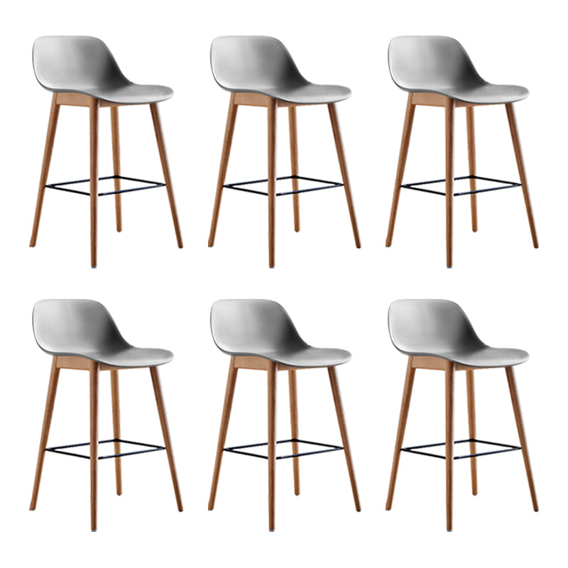 Scandinavian Armless Bar Stools Plastic Low Back Barstool with 4 Beech Legs