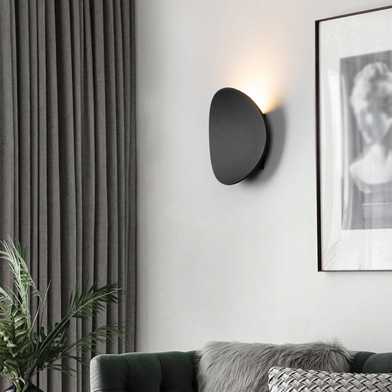 Metal Round Shade Wall Sconce Modern Style 1-Light Wall Mounted Light