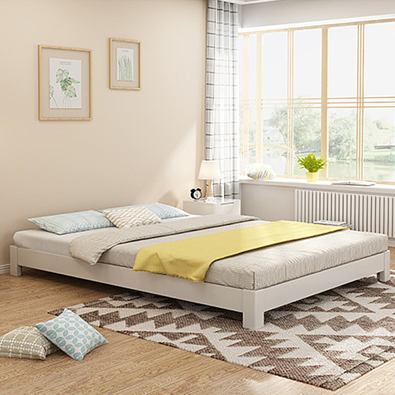 Platform Bed Frame in Solid Wood with 4 Legs Platform Bed for Bedroom