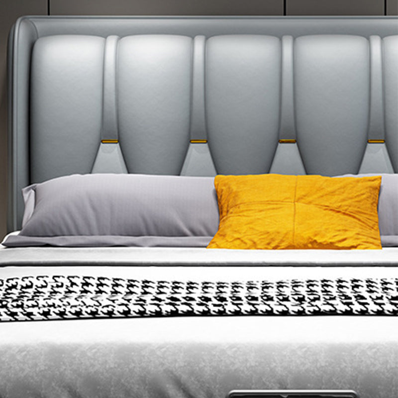 Modern Wingback Bed with Wingback Headboard and Metal Legs Bed