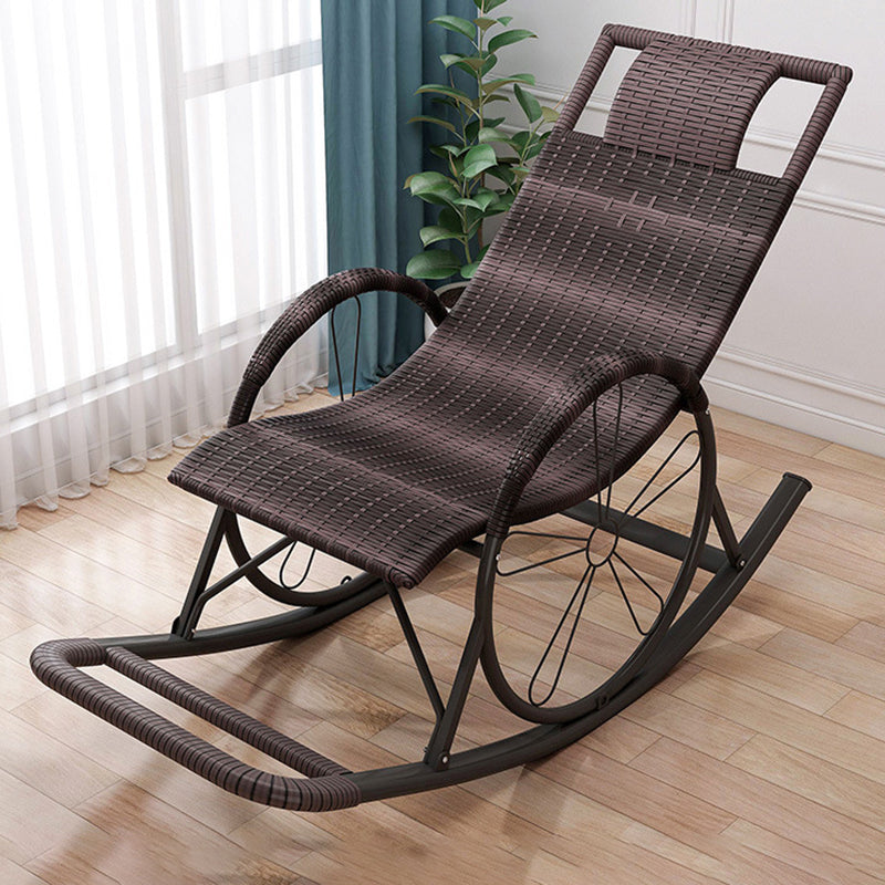 Modern Spindle Rocking Chair Metal Frame Wheel Handrail Woven Rope Rocker Chair for Home