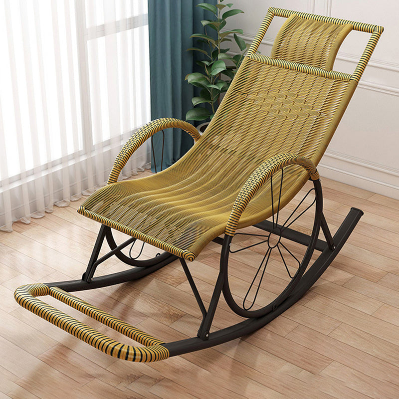 Modern Spindle Rocking Chair Metal Frame Wheel Handrail Woven Rope Rocker Chair for Home