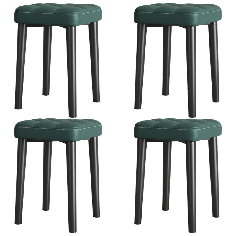 Modern PU Leather Boucle Pouf Plain Square Tufted Tear Resistant Pouf Ottoman