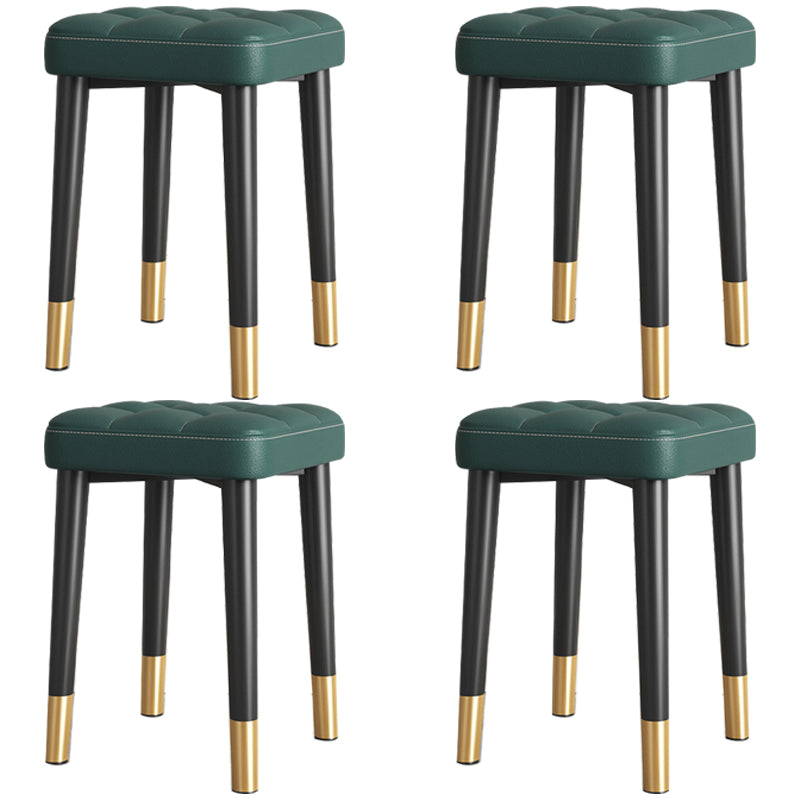 Modern PU Leather Boucle Pouf Plain Square Tufted Tear Resistant Pouf Ottoman