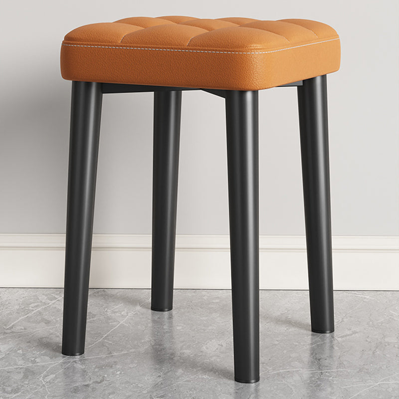 Modern PU Leather Boucle Pouf Plain Square Tufted Tear Resistant Pouf Ottoman