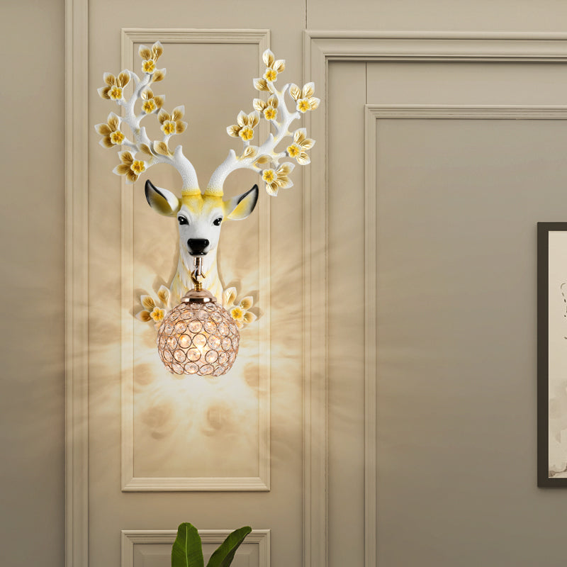 Modern Style Globe Sconce Light Fixtures Metal 1 Light Wall Mounted Lighting
