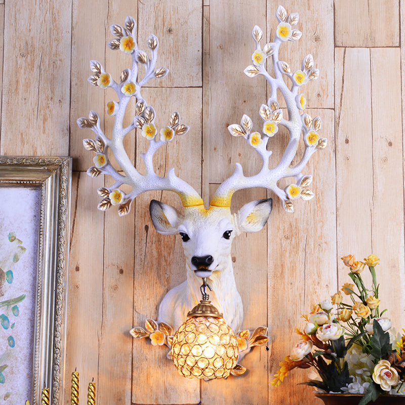 Modern Style Globe Sconce Light Fixtures Metal 1 Light Wall Mounted Lighting