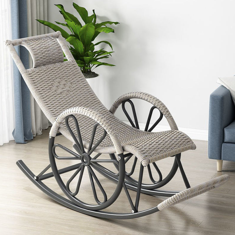 Modern Rattan Rocking Chair Woven Rope Rocker Chair for Drawing Room