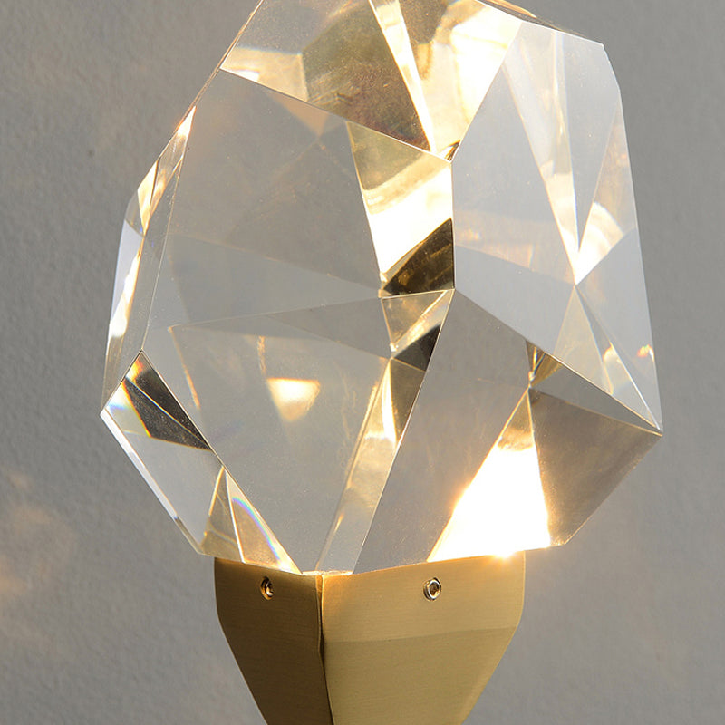 Unique Shade Crystal Wall Sconce Modern Style 1 Light Wall Mount Light Fixture in Brass