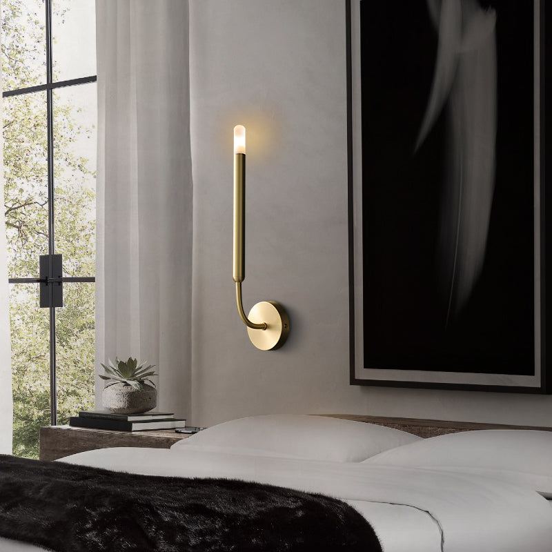 Linear Shade Metal Wall Sconce Modern Style 1 Light Wall Mount Light Fixture in Brass