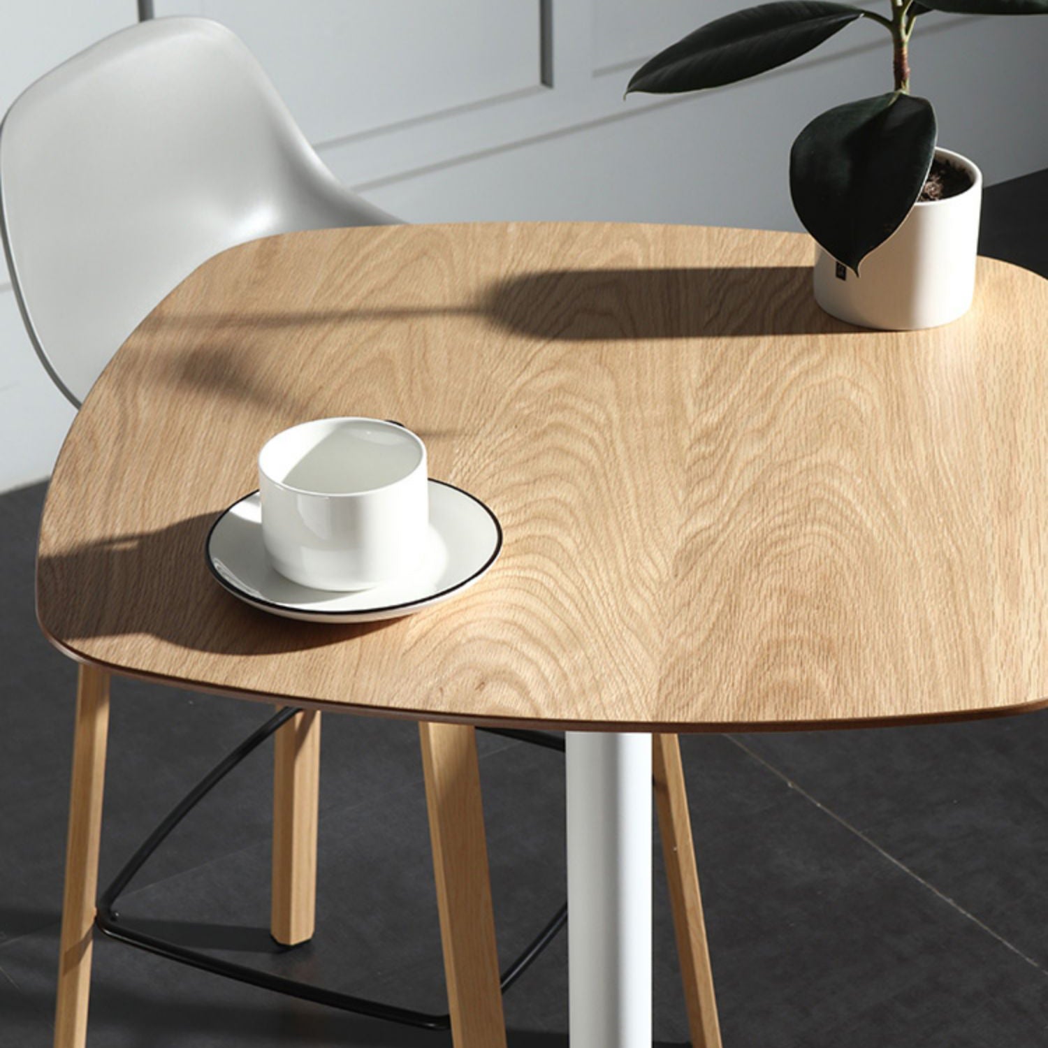 Industrial Square Bar Table 40.5-inch Height Artificial Wood Bistro Table with Pedestal