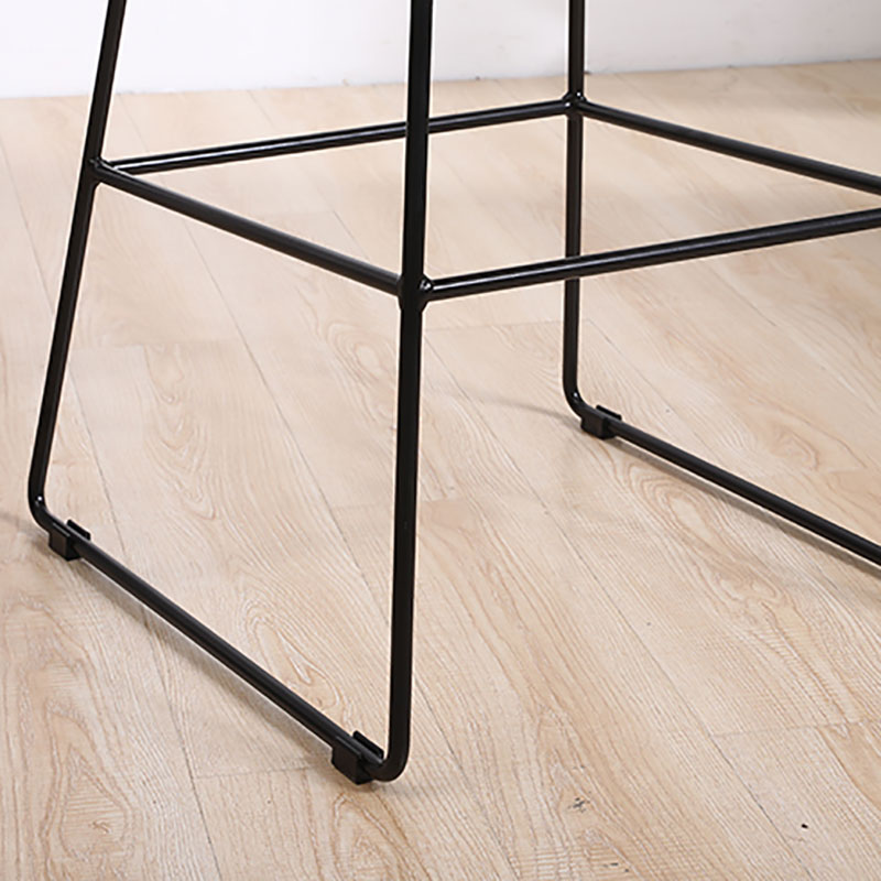 Modern Coffee Shop Footrest Stool Matte Finish Leather Barstool