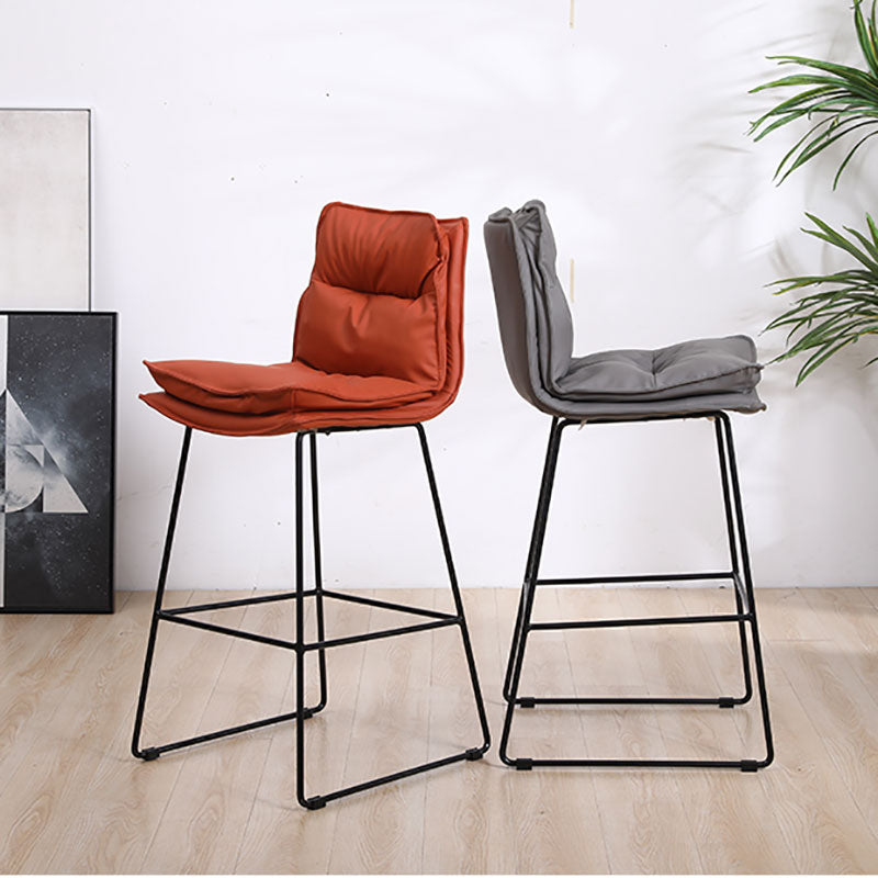Modern Coffee Shop Footrest Stool Matte Finish Leather Barstool