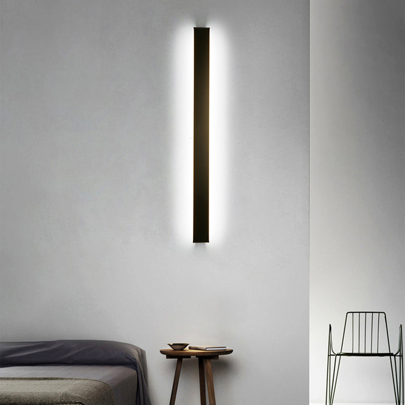 Metal Linear Shade Wall Sconce Modern Style 1- Light Wall Mount Light in Black