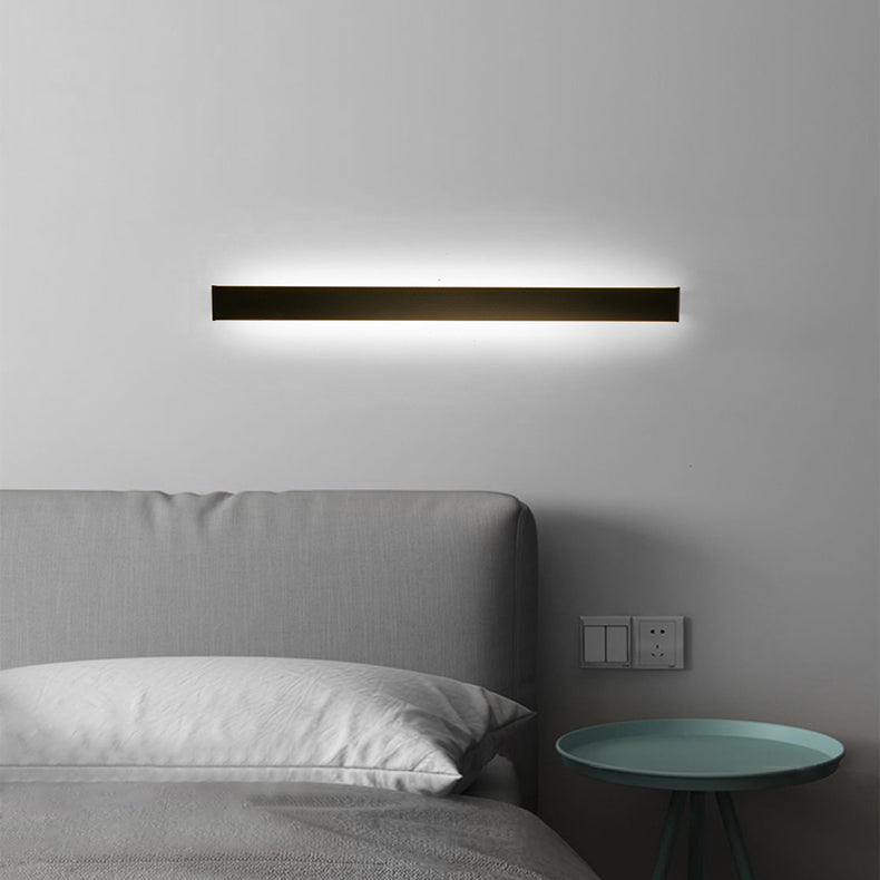 Metal Linear Shade Wall Sconce Modern Style 1- Light Wall Mount Light in Black