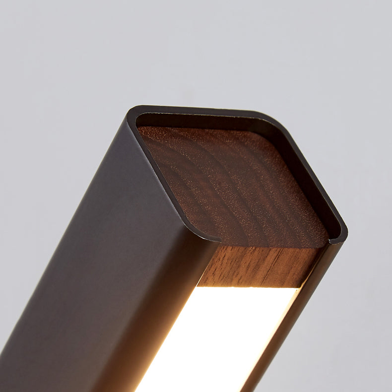 Square Shade Metal Wall Sconce Modern Style Single Light Wall Mount Light