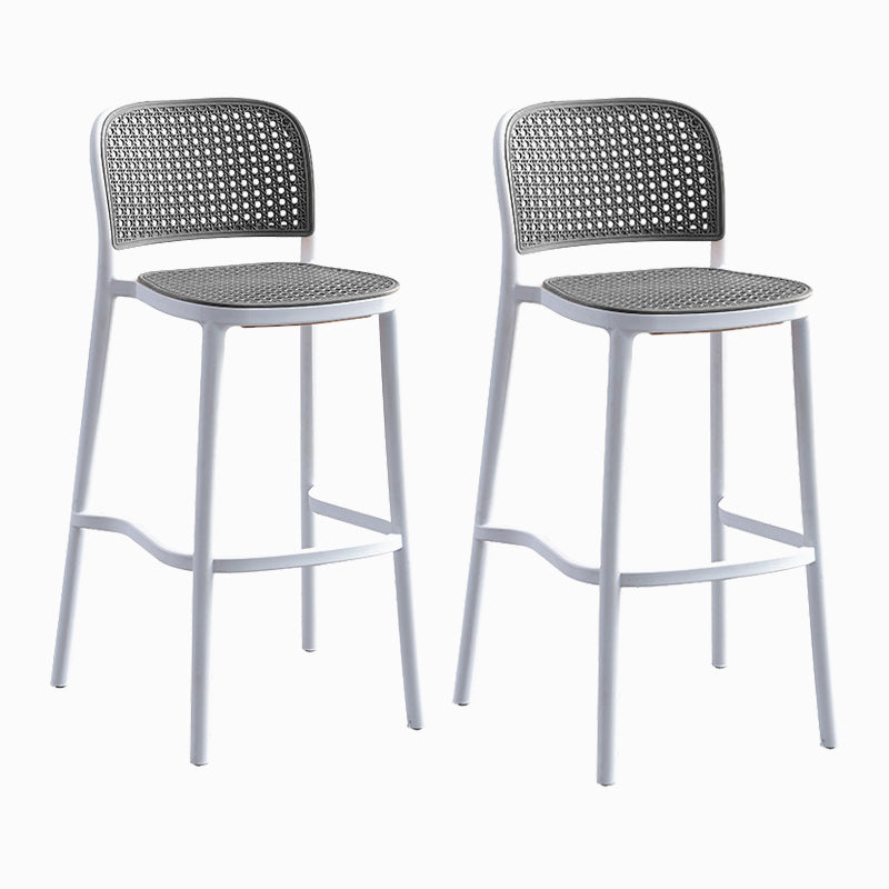 Scandinavian Low Back Plastic Counter Stool Rectangle Seat Plastic Furniture