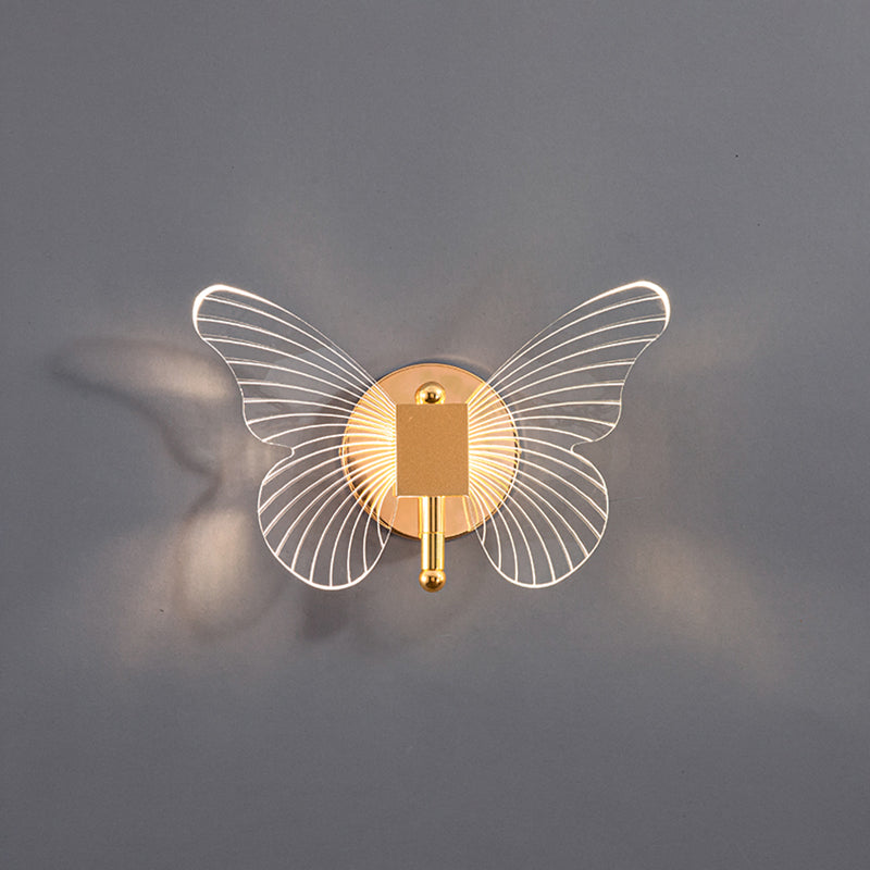 Unique Shade Metal Wall Sconce Modern Style 2 Lights Wall Mount Lighting in Gold