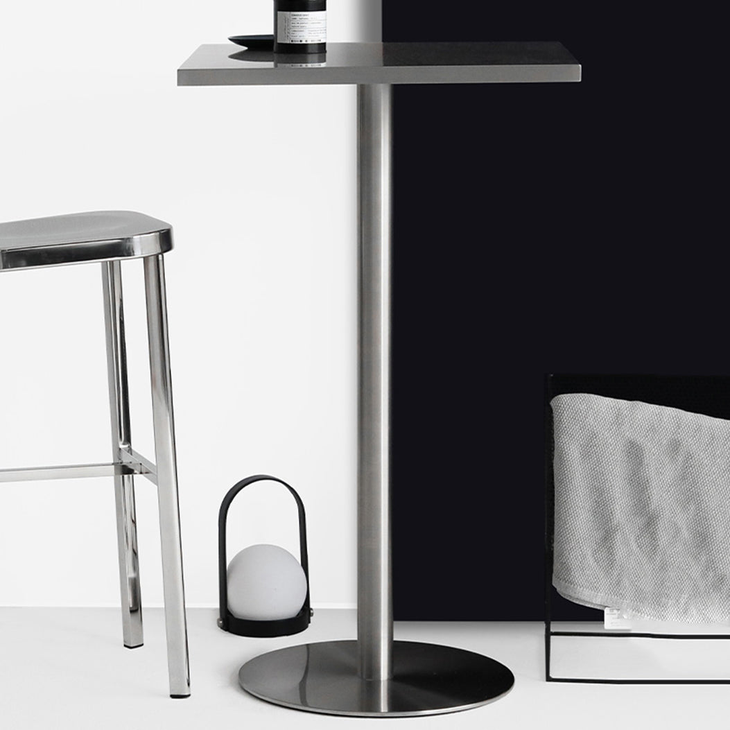 Industrial Style Pub Table Bar Height Metal Bar Table for Indoor