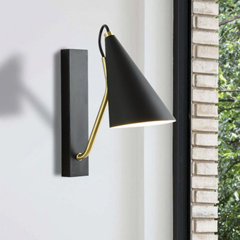 Contemporary Wall Sconce Household Metal Shade Wall Mounted Lamp for Sitting Room