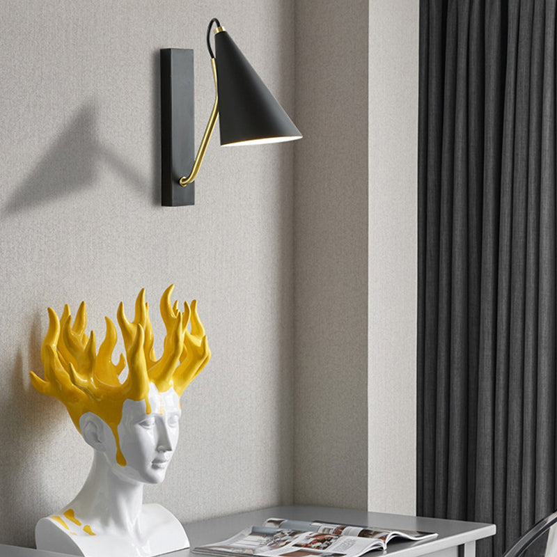 Contemporary Wall Sconce Household Metal Shade Wall Mounted Lamp for Sitting Room